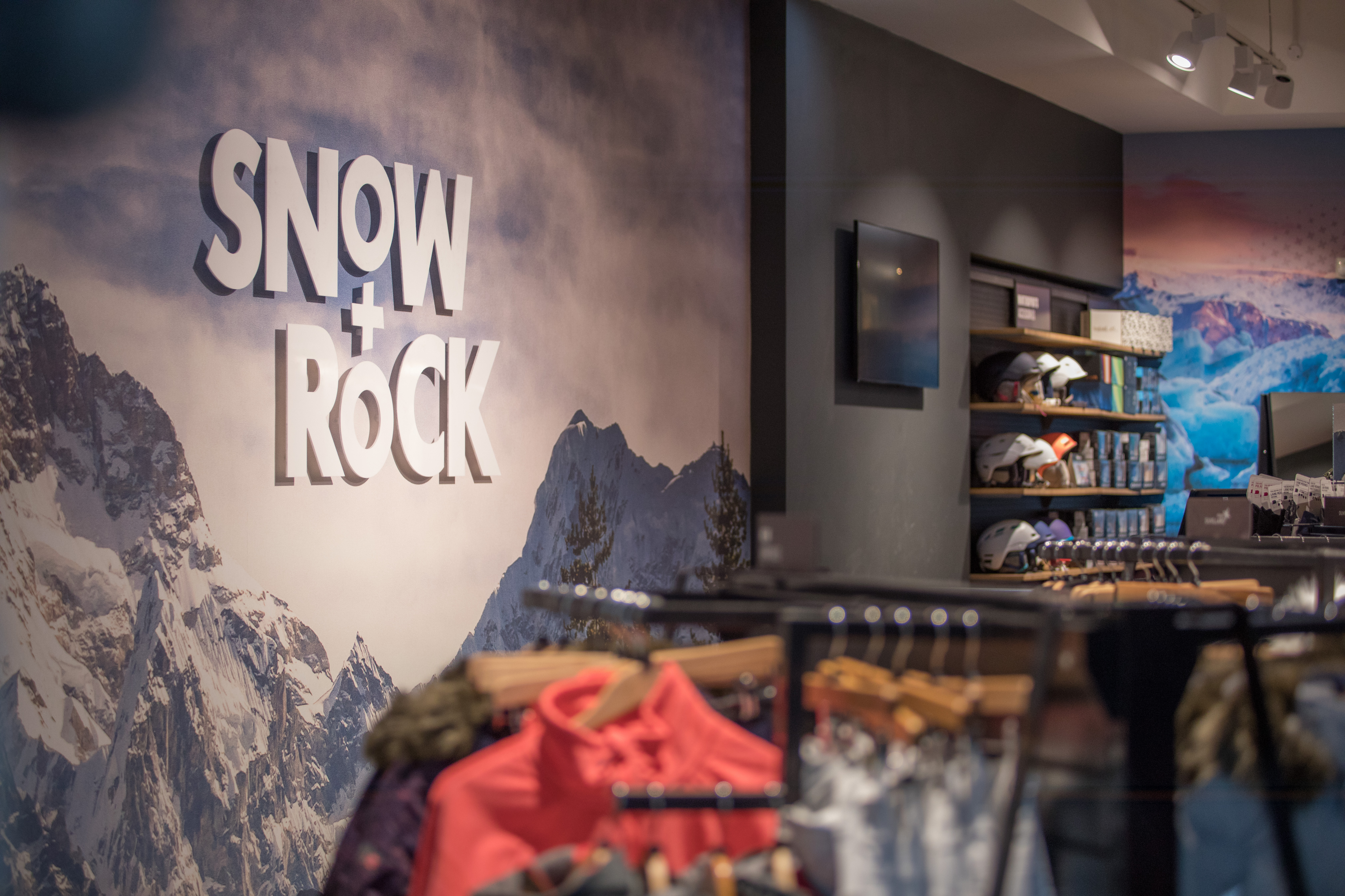 An outdoor 'megastore' on Kensington High Street