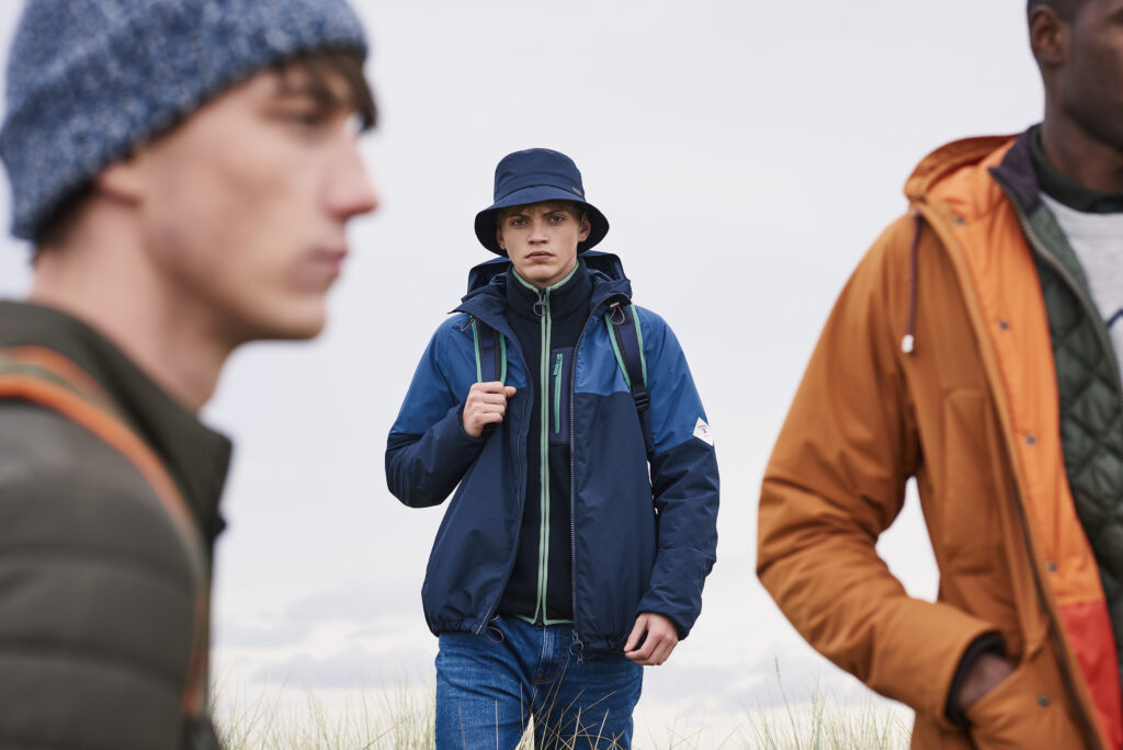 barbour beacon hike quilted jacket