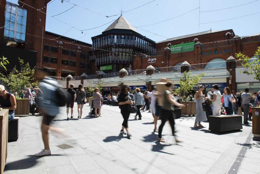 New signings for Ealing Broadway centre