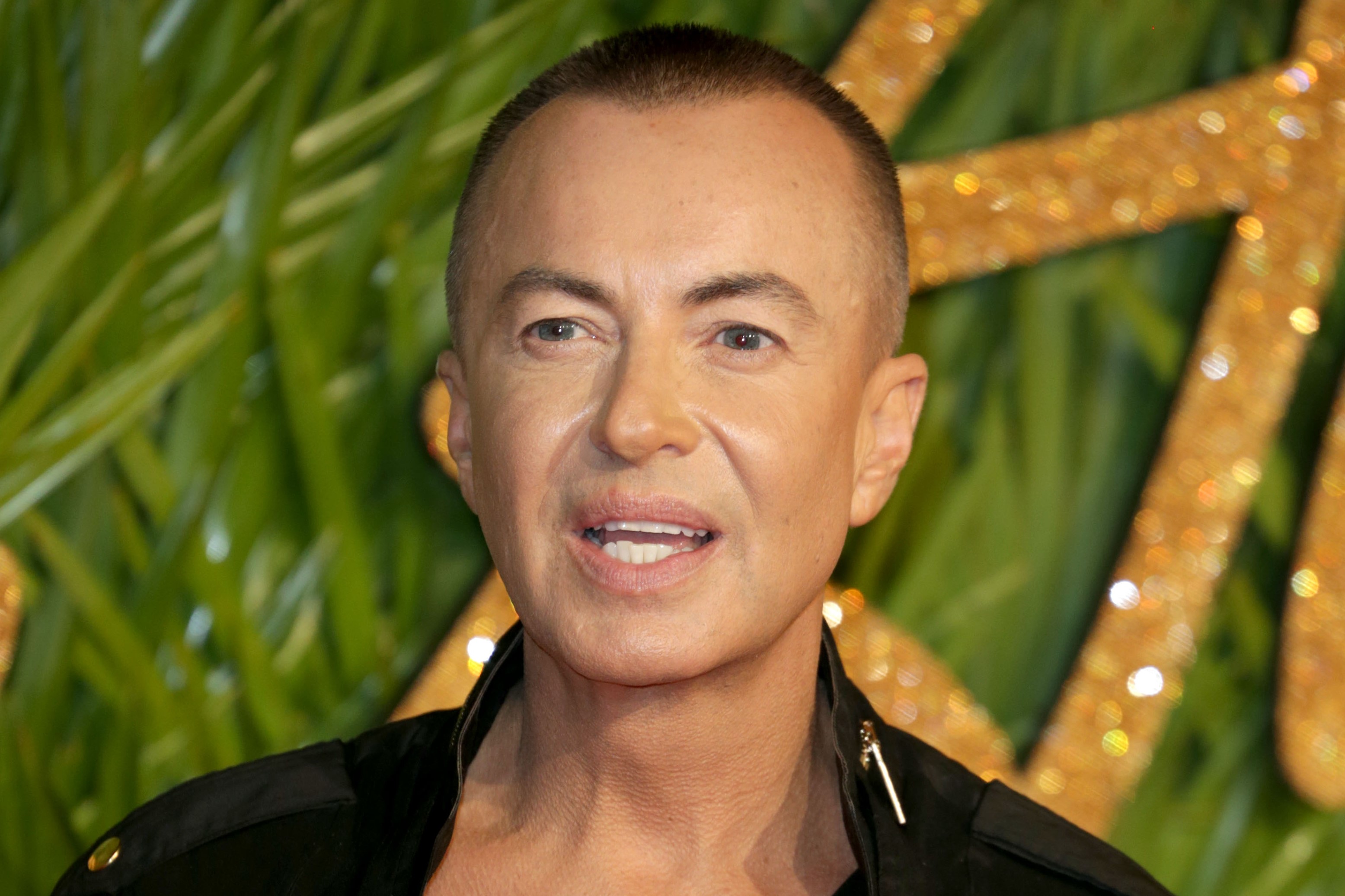 Julien Macdonald signs Freemans deal