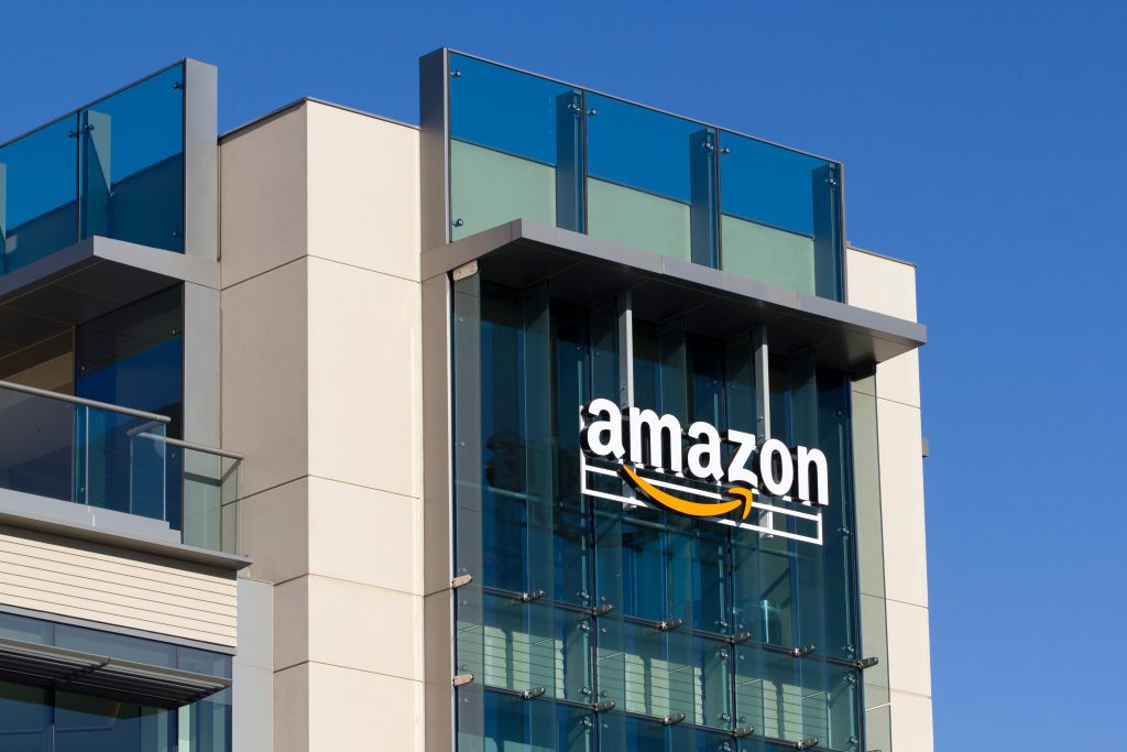Amazon to launch luxury fashion platform