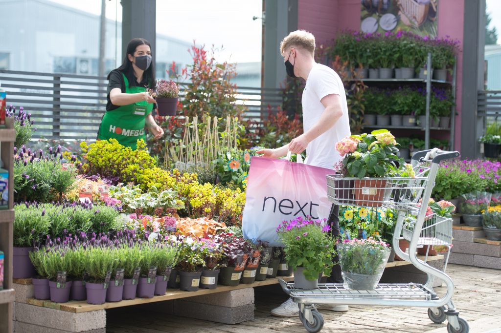 Are gardens a growth market for fashion retailers? - Vimarsana News
