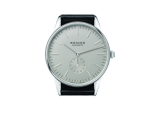 watch with second hand and digital