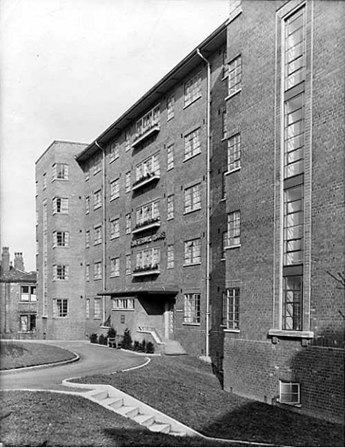 Greenhouse, Leeds by West and Machell Architects