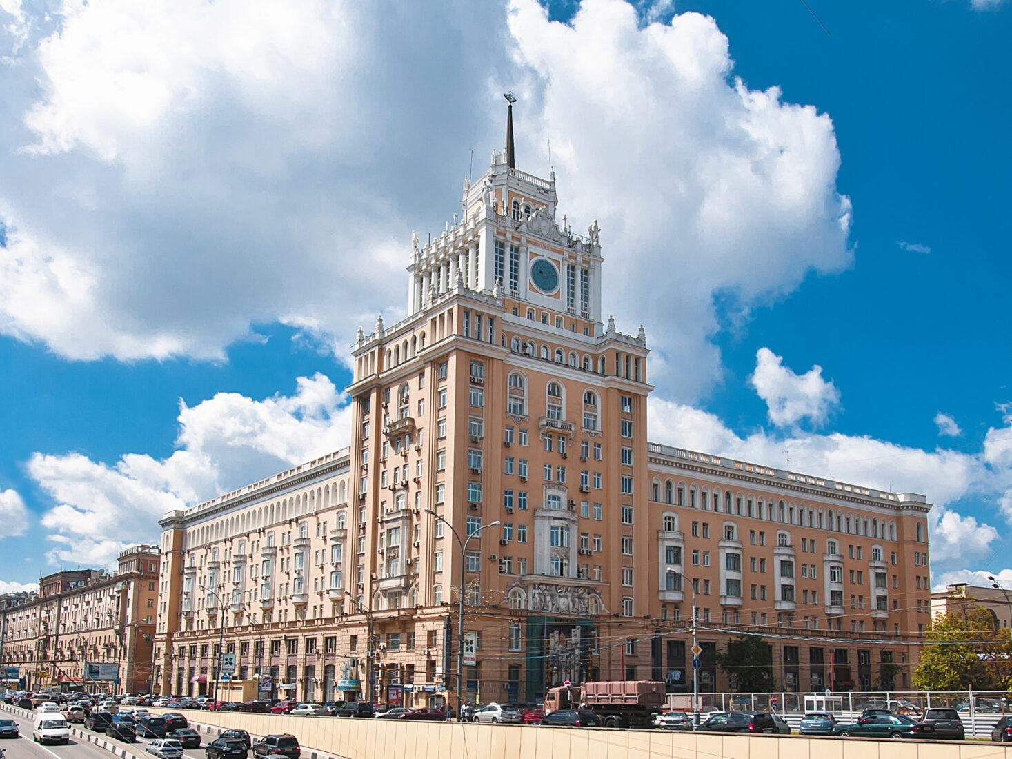 Woods Bagot Wins Moscow Hotel Job