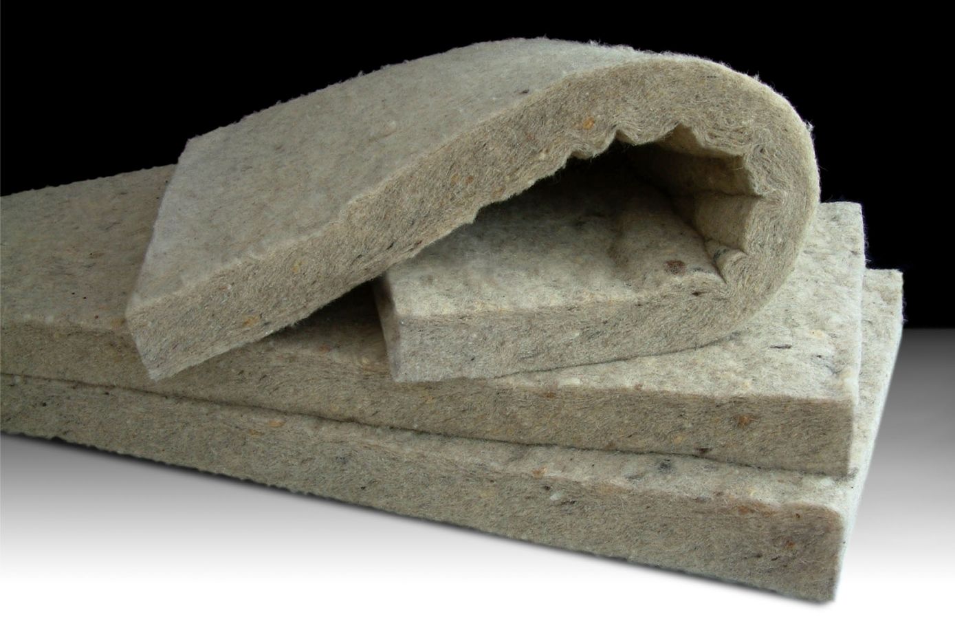 Natural insulation materials