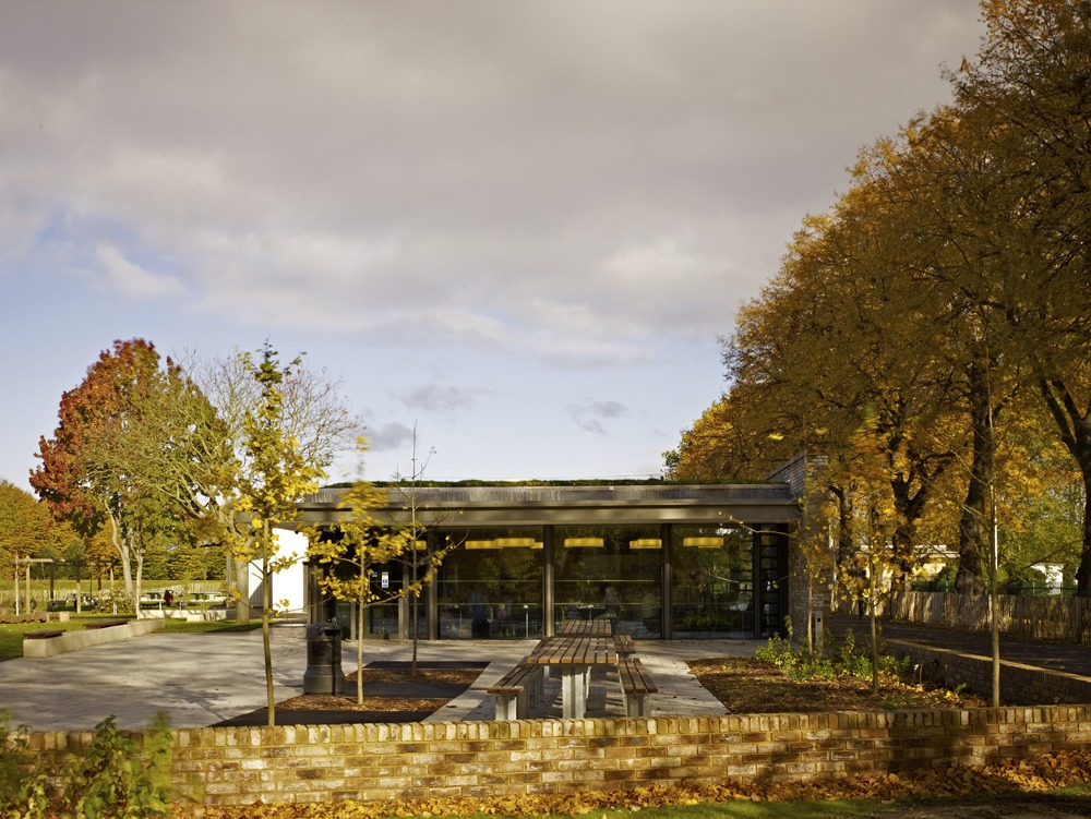 Parklife Lloyd Park Pavilion by Architecture PLB