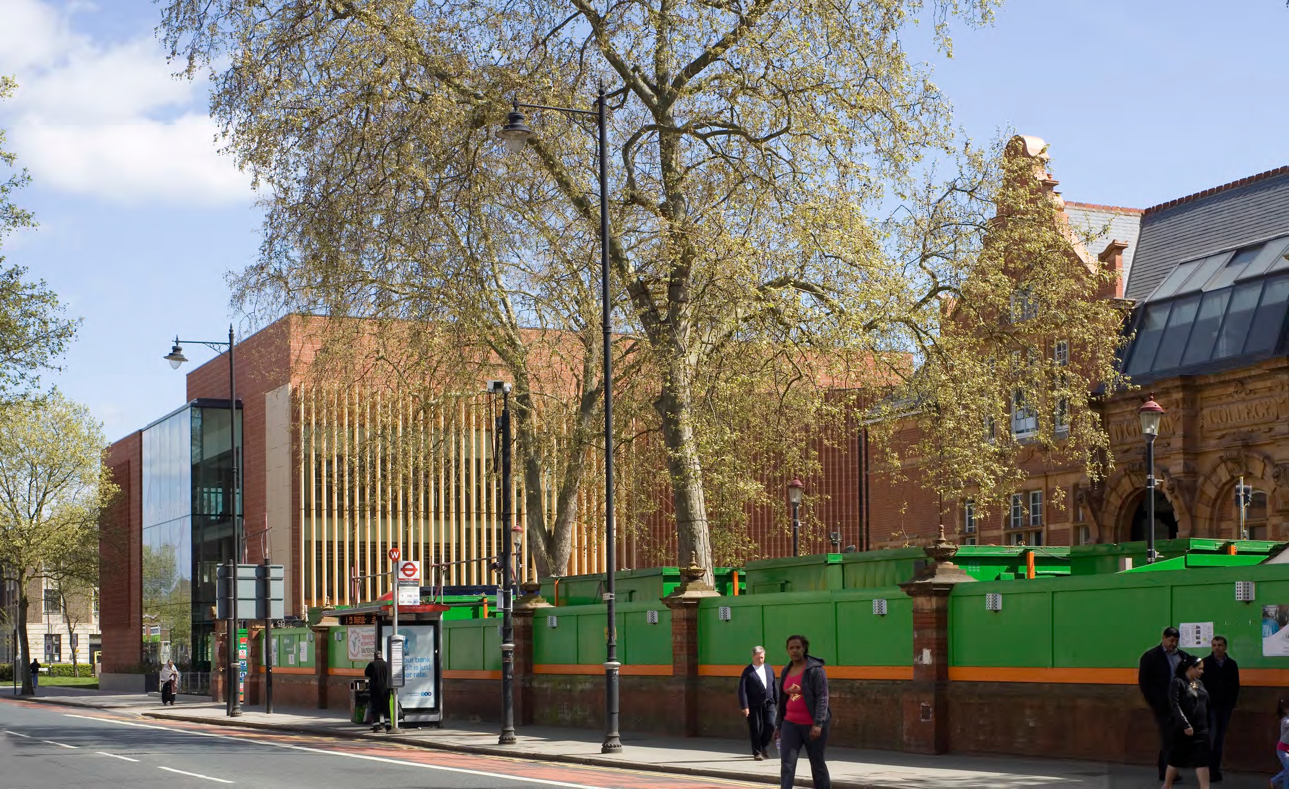 Rick Mather completes £12.5m Newham library