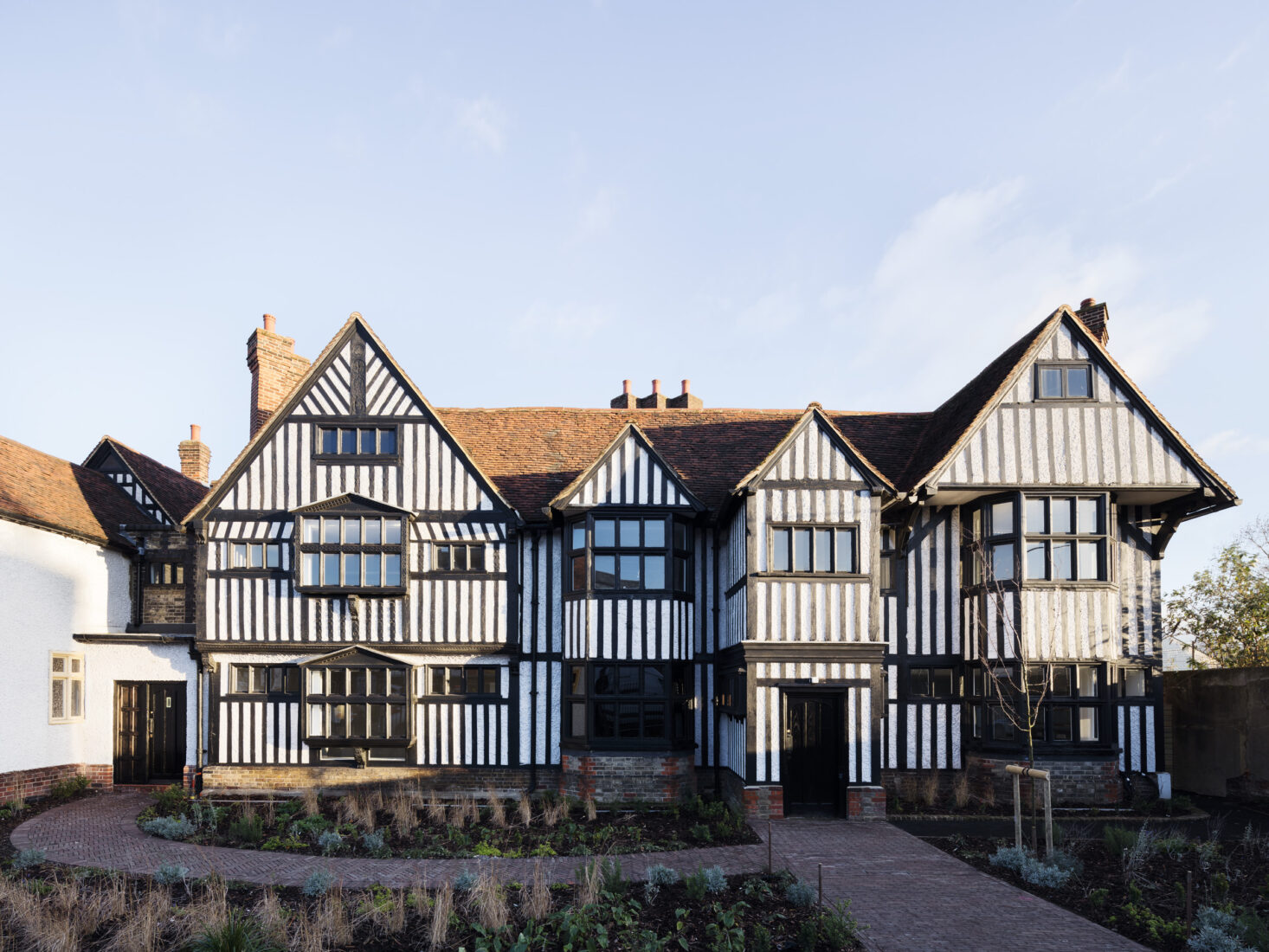 Heritage foods Architecture 00 completes Dine in Southall