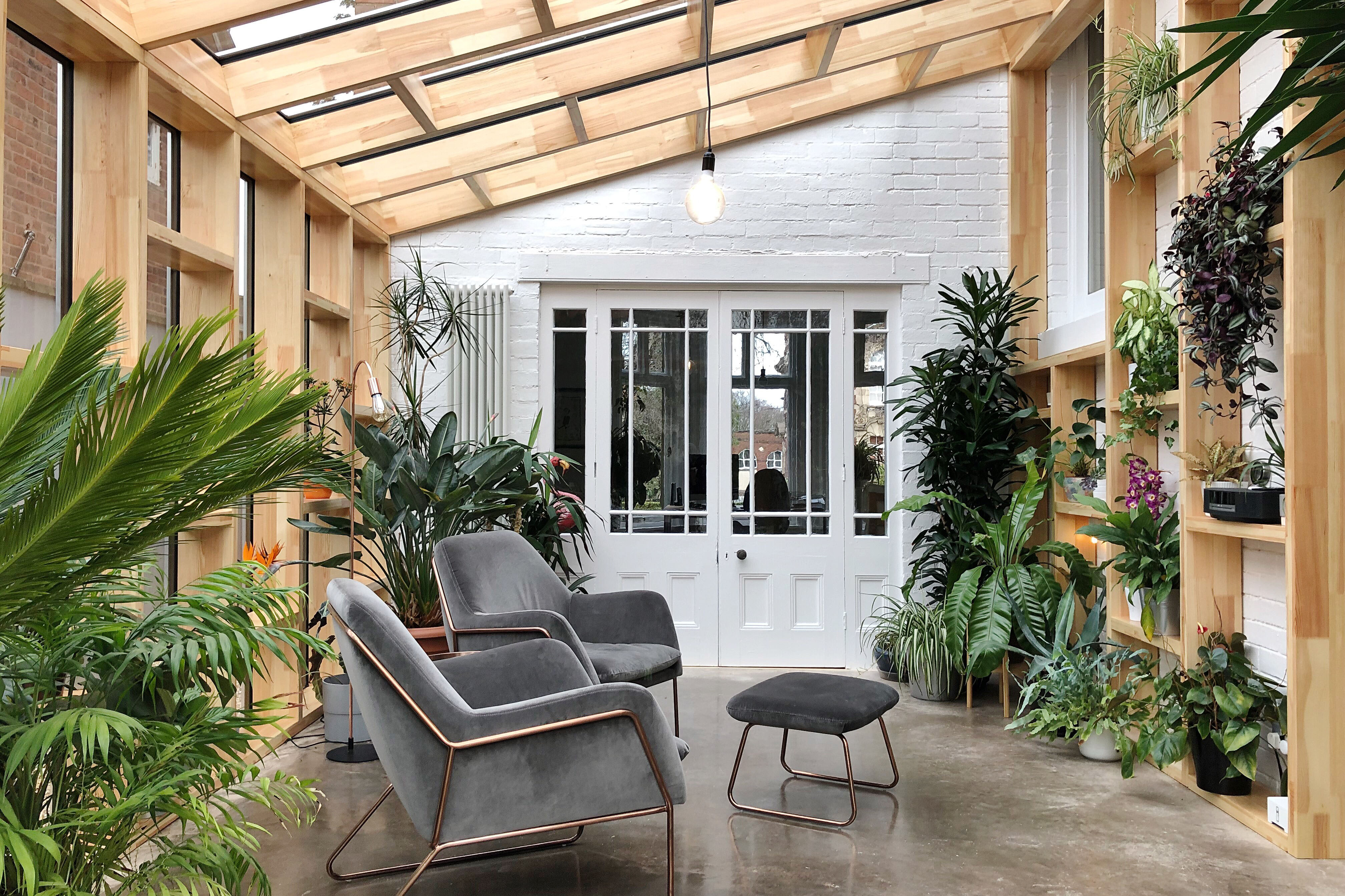 Emerging practice [Y/N] Studio designs simple glasshouse in Birmingham