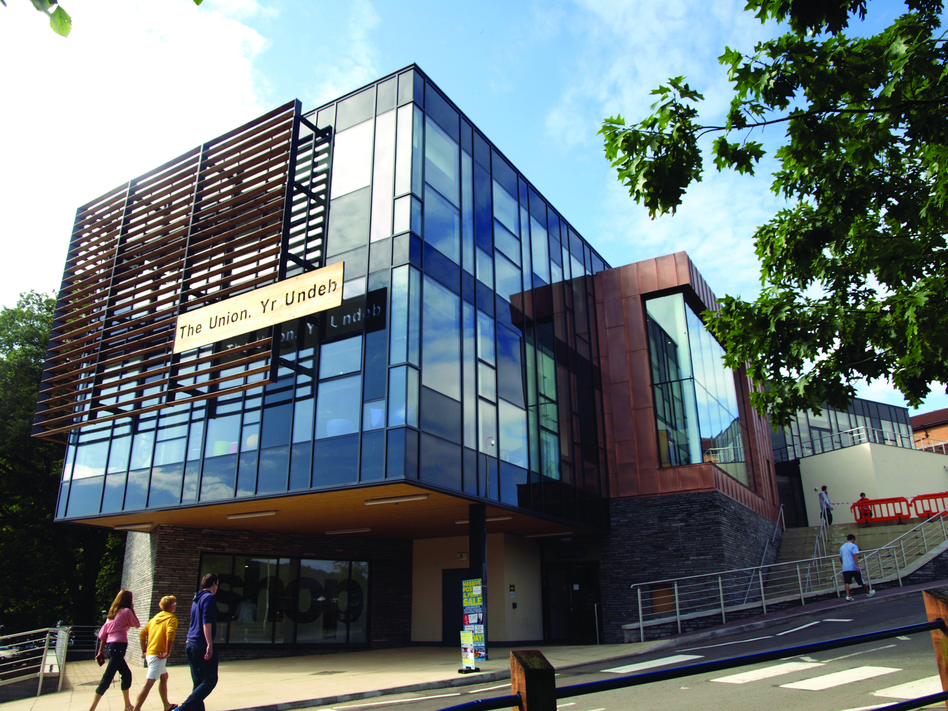 Competition: University Of South Wales Engineering Building