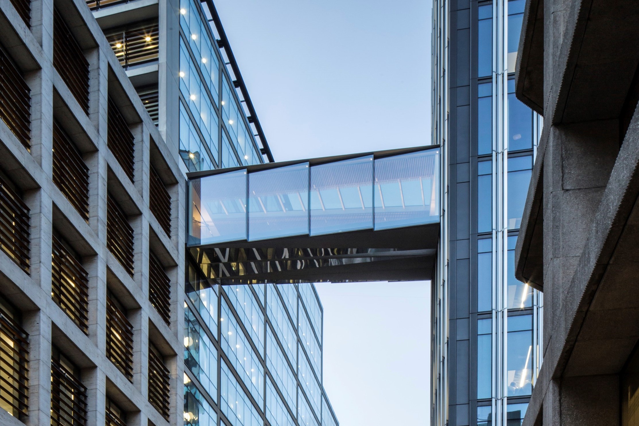 WilkinsonEyre completes pair of monocoquestructure link bridges in