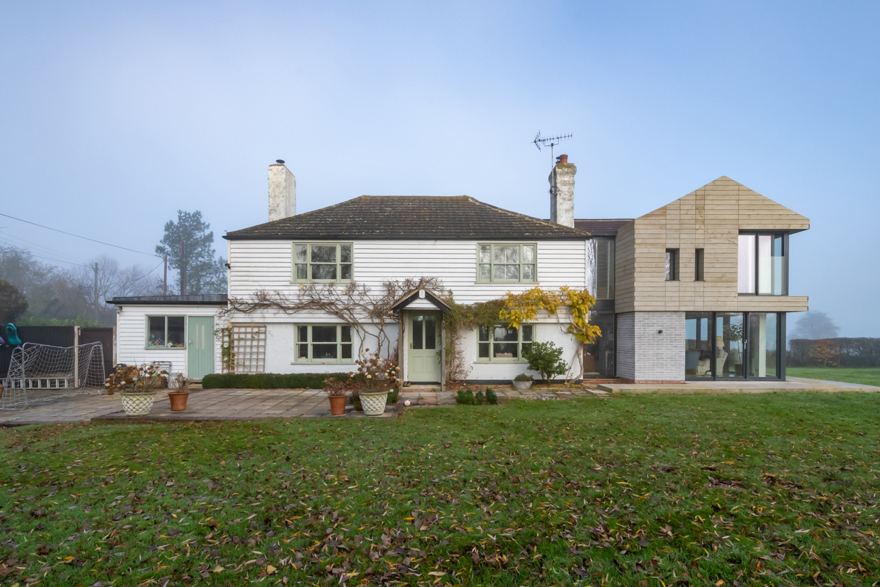 Ansham Associates completes clapboard extension to Kent Downs house - Vimarsana News