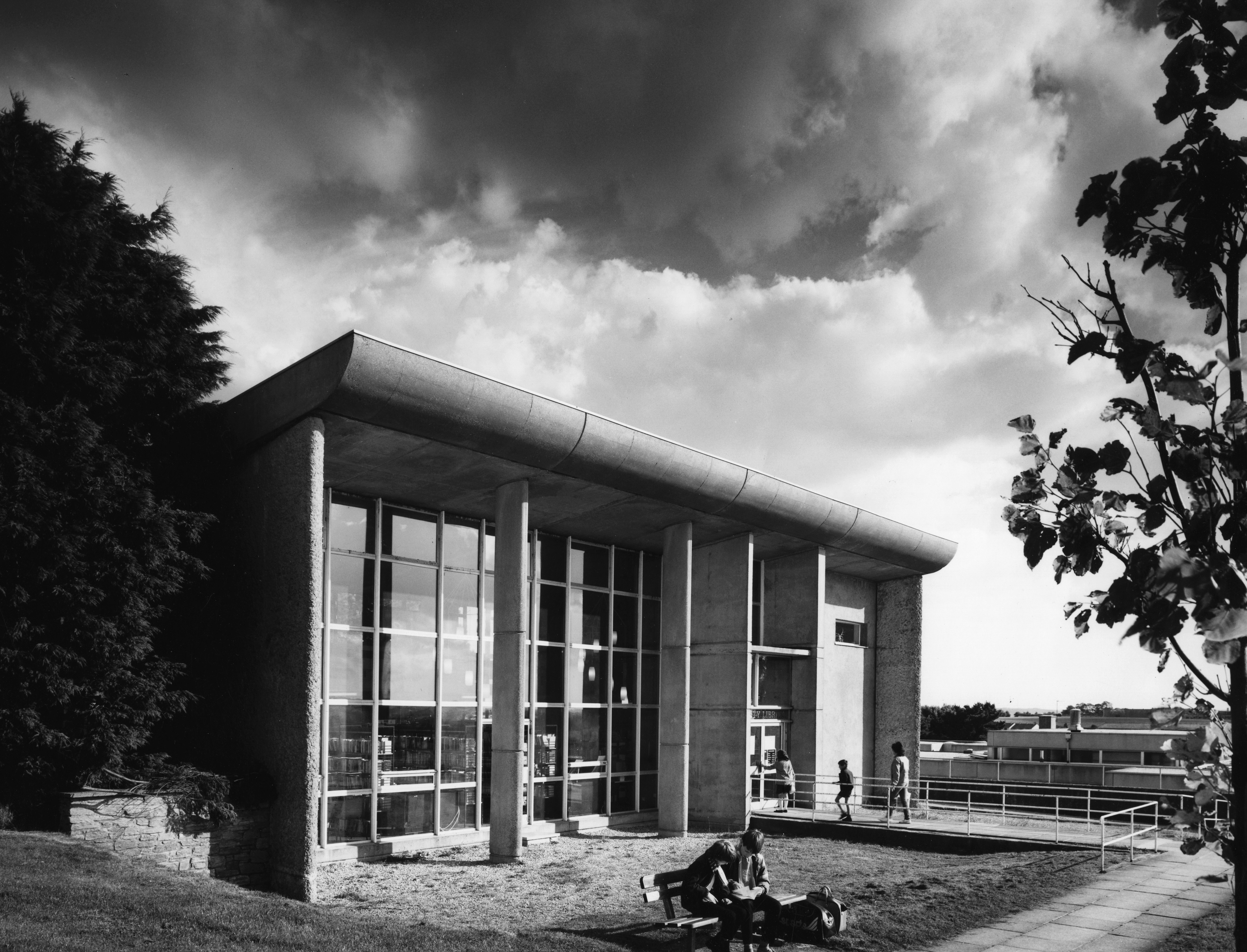 'The most Corbusier building in Britain' listed - Vimarsana News