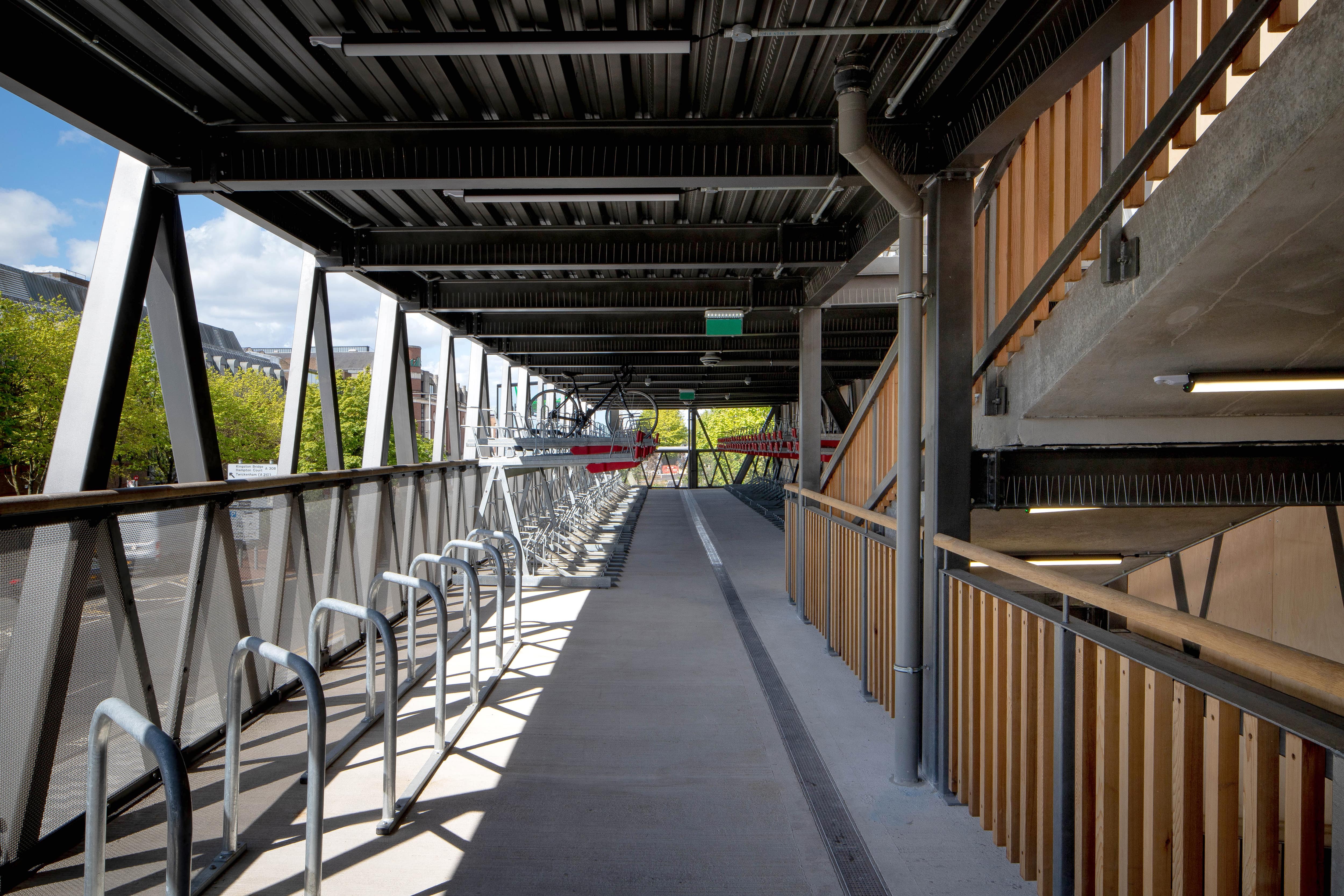 Sarah Wigglesworth completes cycle hub and bridge at Kingston