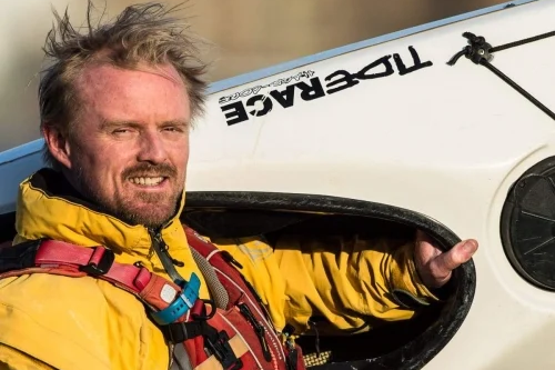 'Inspiring' architect who kayaked the Shipping Forecast dies aged 40 - Vimarsana News