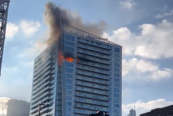 Fire breaks out at Sigma Seifert-designed high-rise in east London - Vimarsana News