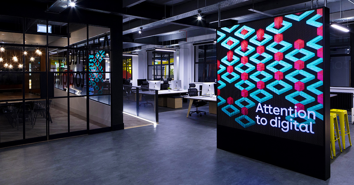 Gallery - LED