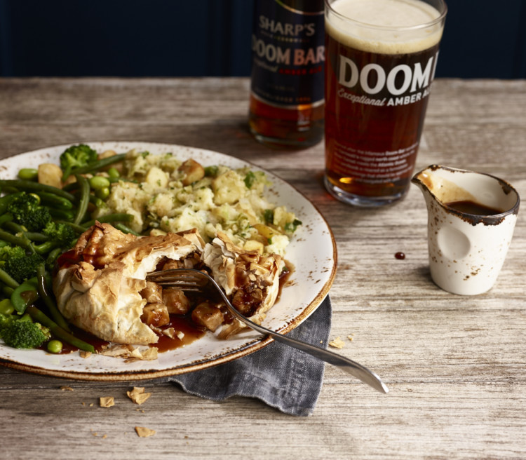 175724906 Chick Doom Bar Pie Lr