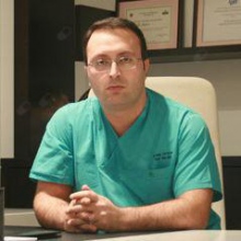 Resmi büyüt: Alp Aslan, Plastik Rekonstrüktif Ve Estetik Cerrahi Şişli