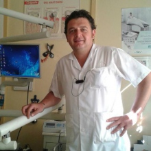 Resmi büyüt: Oğuzhan Ekmen, Diş Hekimi İzmir