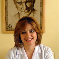Resmi büyüt: Ebru Değirmenci Özkaya, Diş Hekimi Aydın