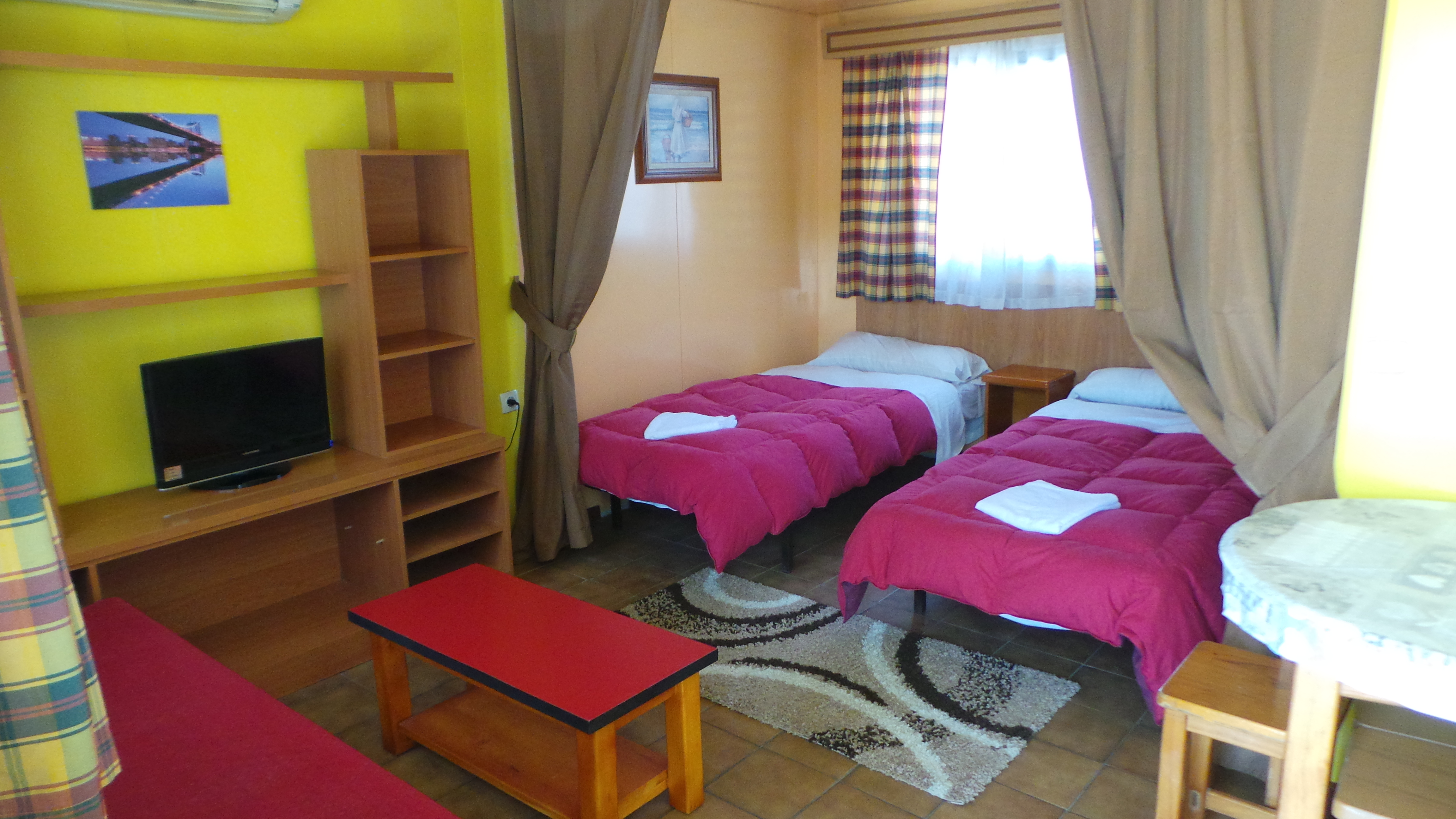 Fotos Hotel Camping Alpha Madrid