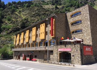 LES TERRES MOUNTAIN HOTEL