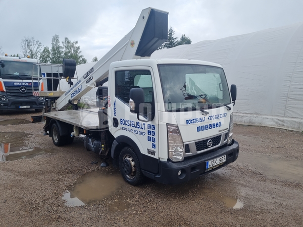 Picture of the Isoli PT200 on Nissan NT400