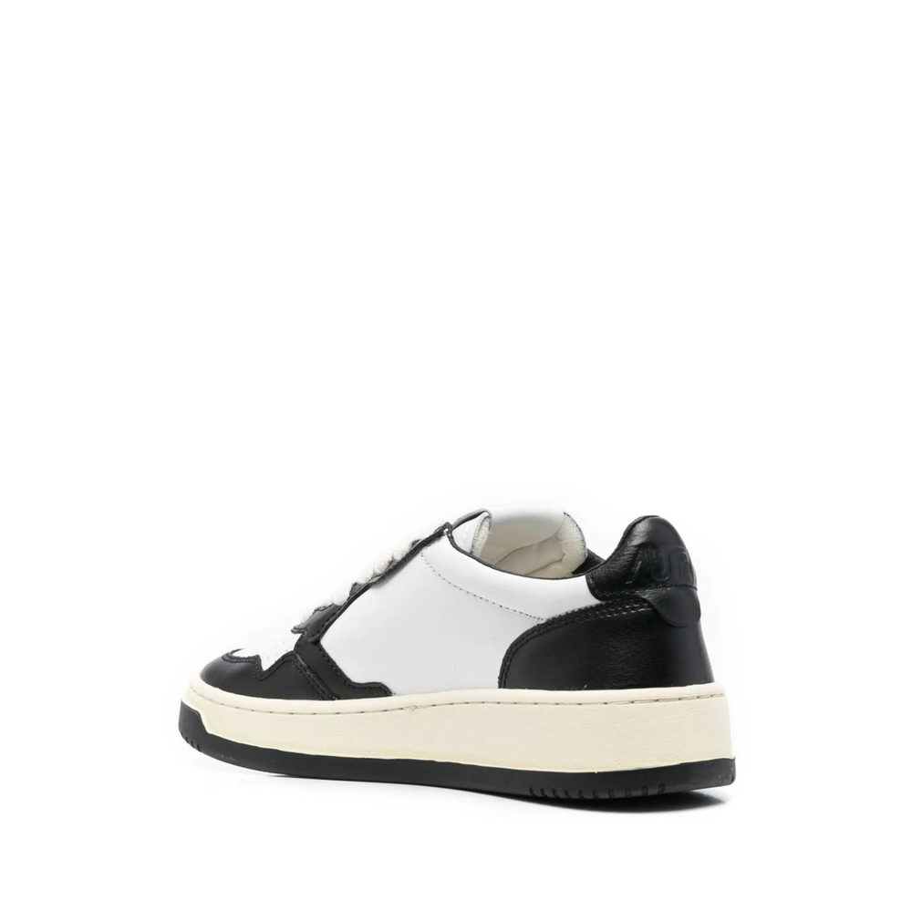 Medalist Low Bicolor Sneakers