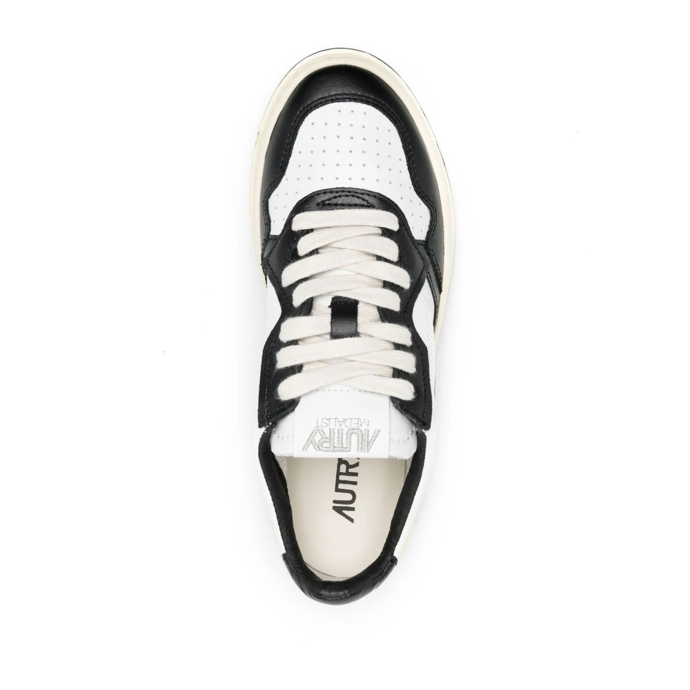 Medalist Low Bicolor Sneakers