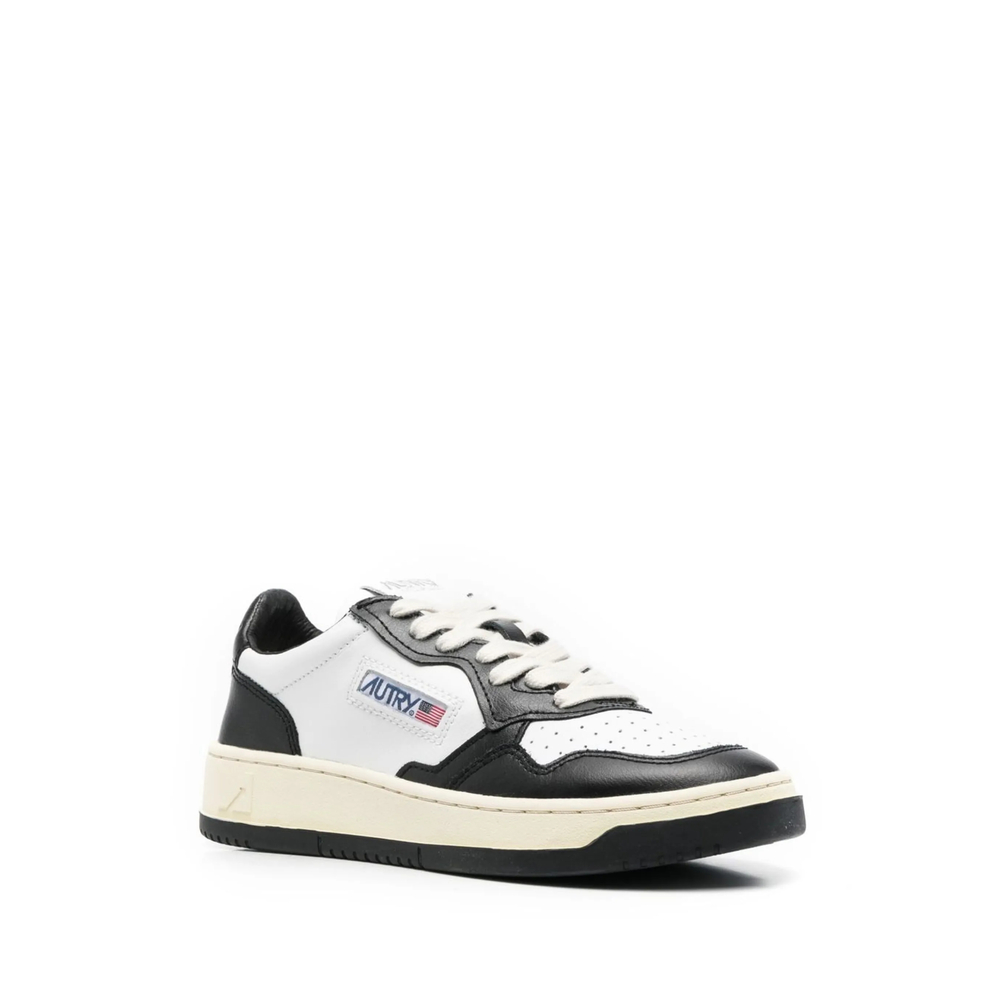 Medalist Low Bicolor Sneakers