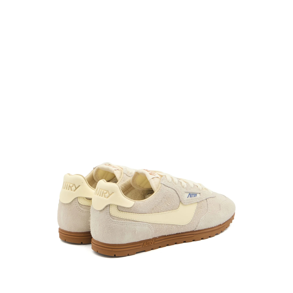 Windspin Sneakers