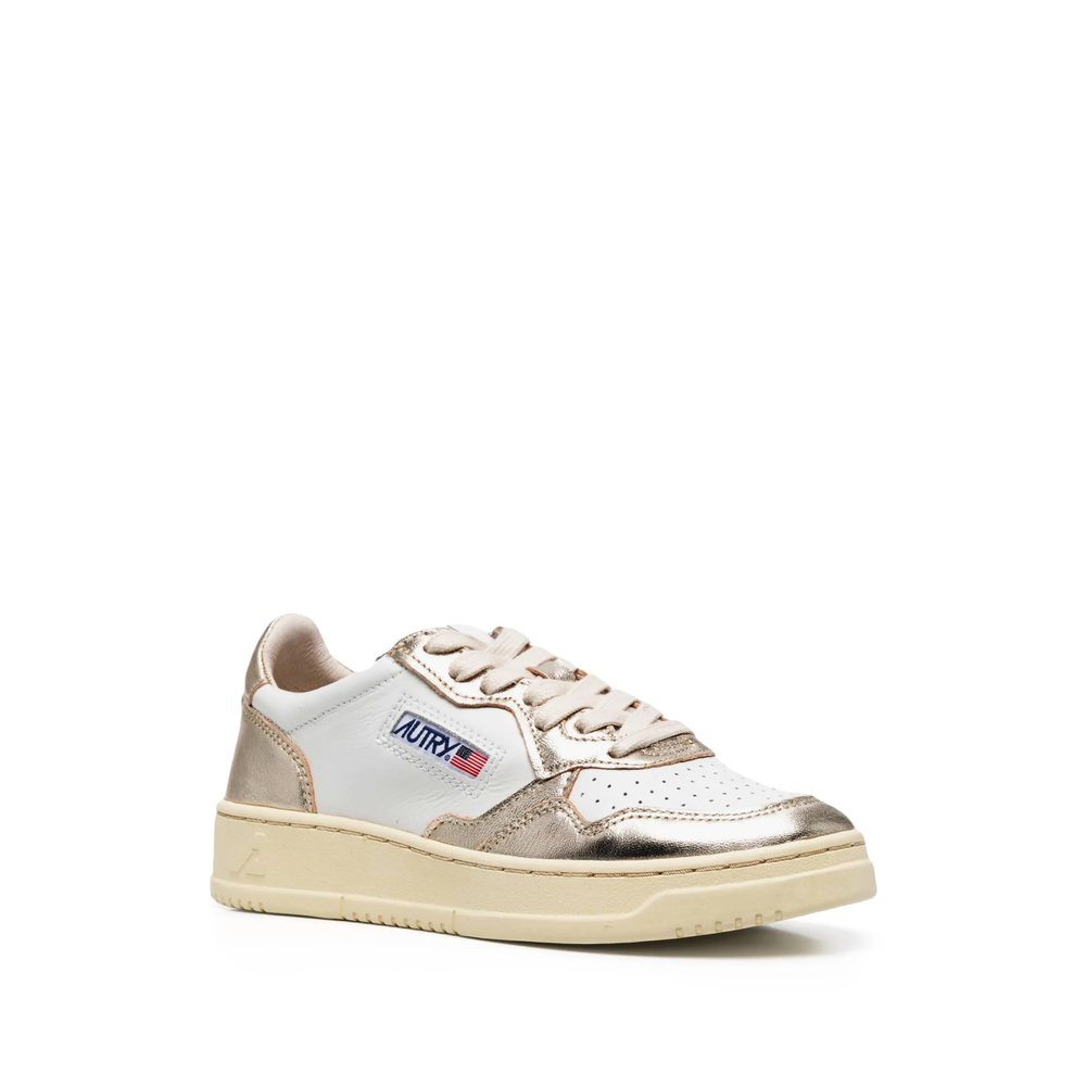Medalist Low Sneakers