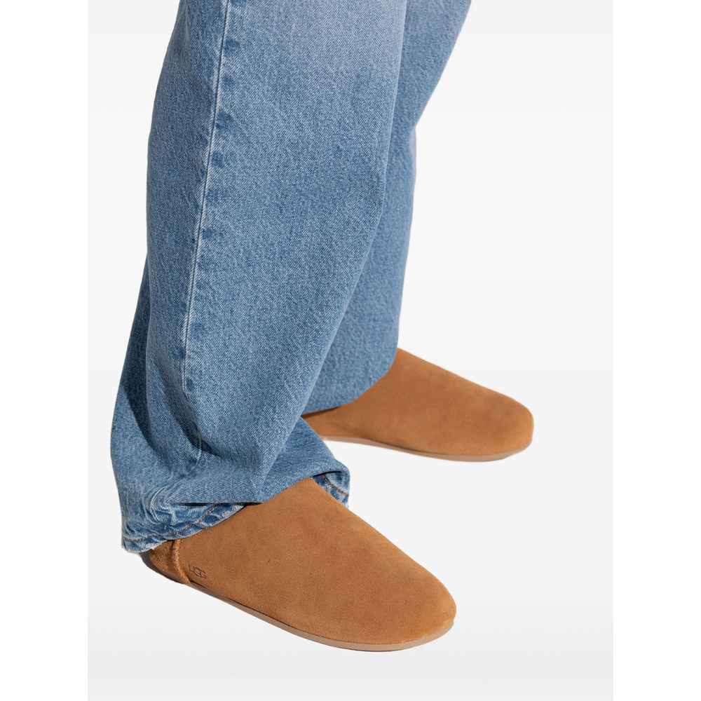Elea Round-Toe Mules