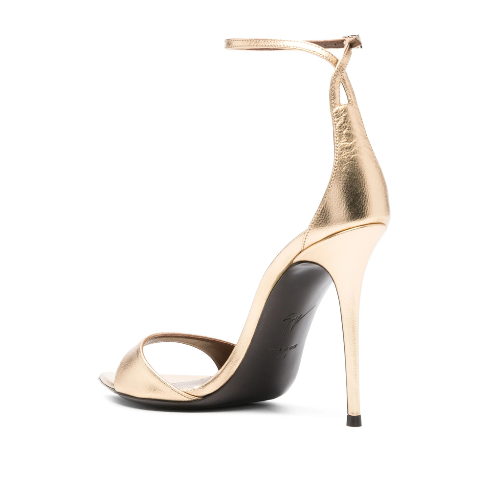 105Mm Intriigo Sandals