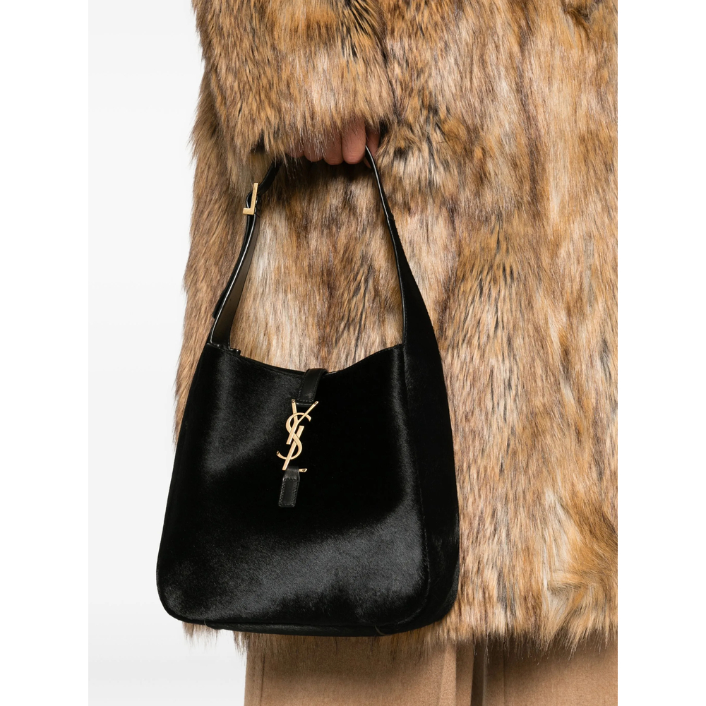Buckle Detail Shoulder Bag