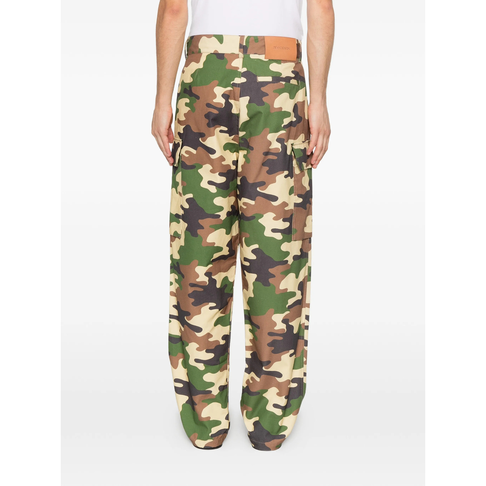 Camouflage-Print Cargo Pants