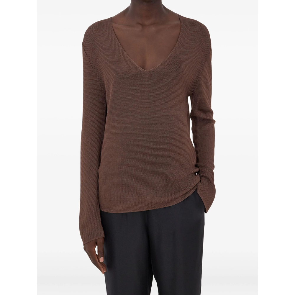 Saya V-Neck Jumper