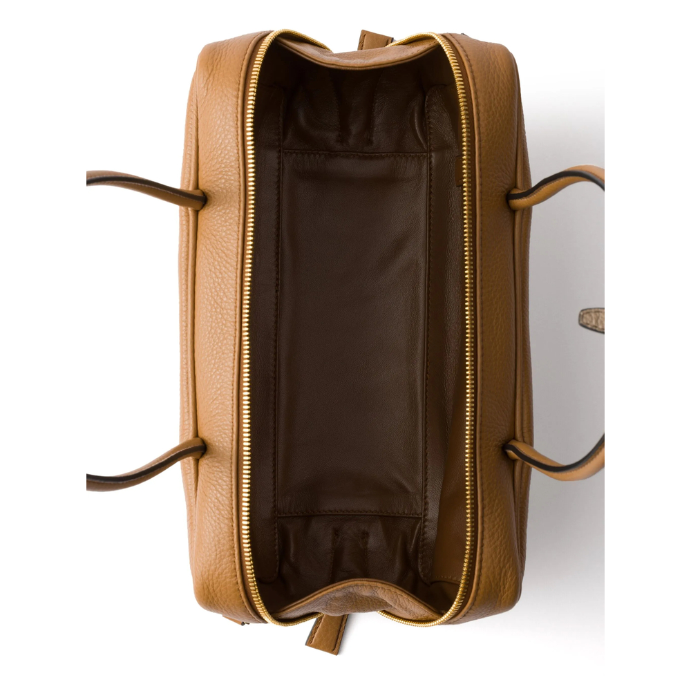 Logo-Plaque Shoulder Bag