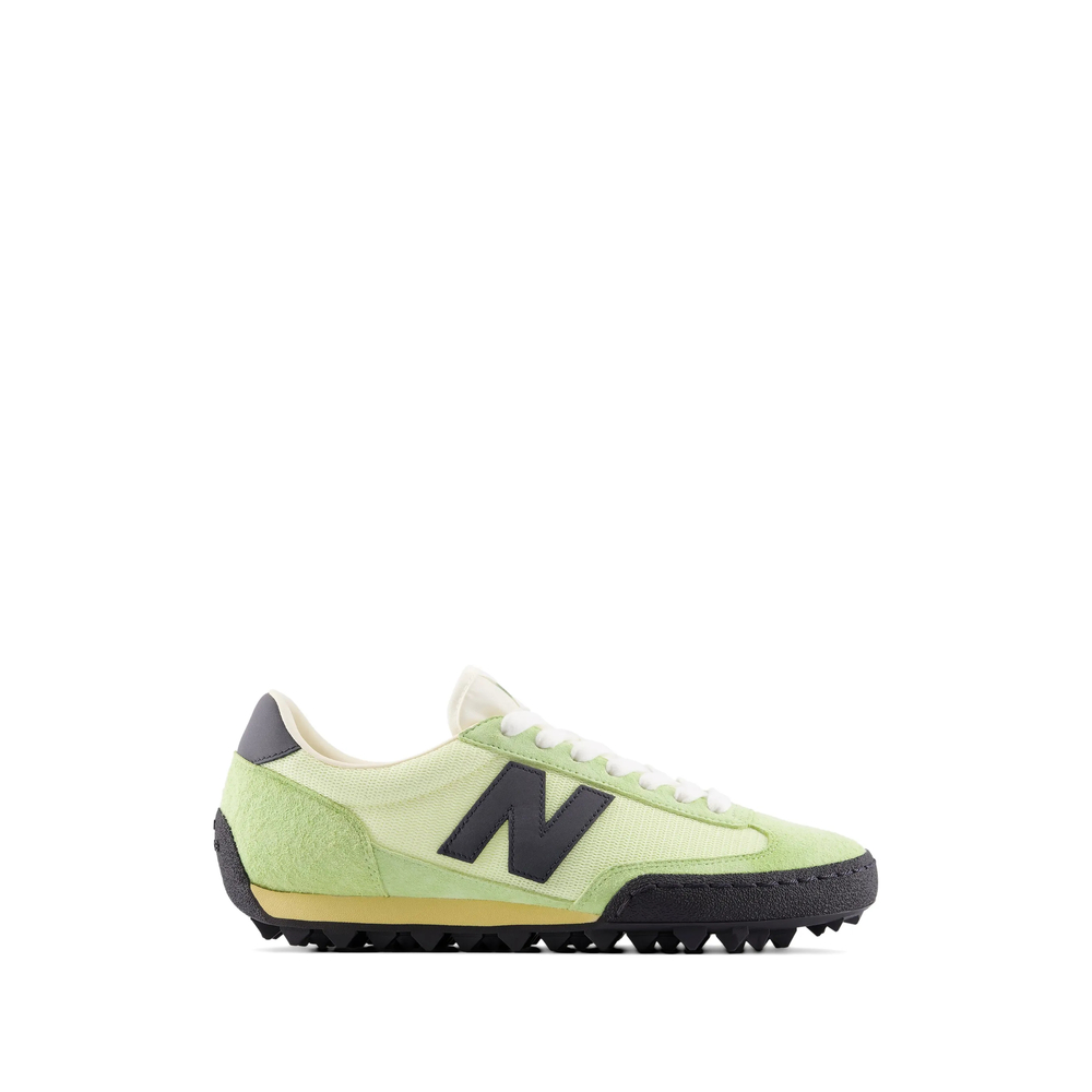 New Balance Gator Run Sneakers