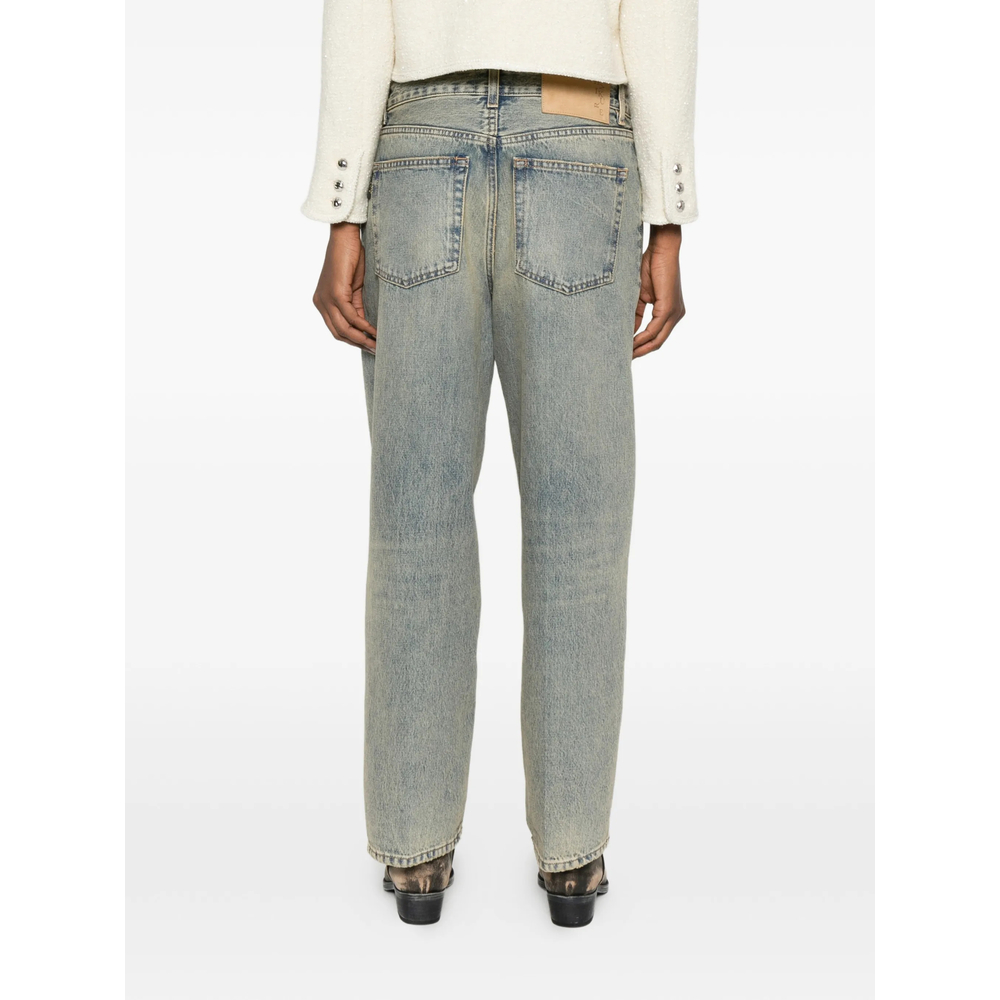 Buttoned Jeans
