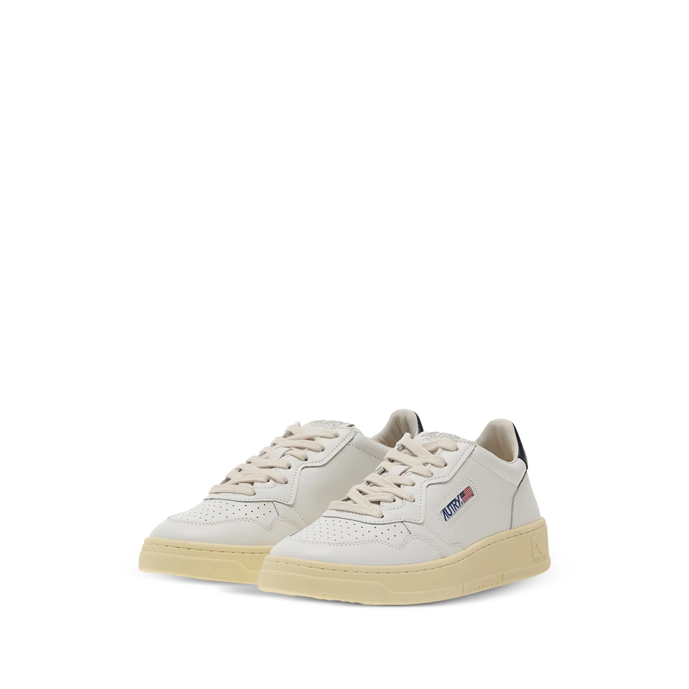 Medalist Sneakers