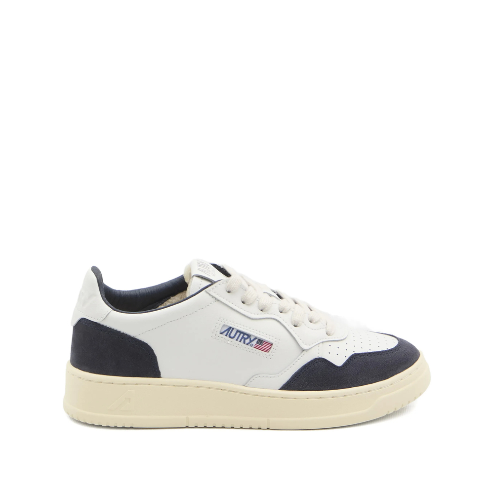 Autry 35mm Medalist Perforated Sneakers