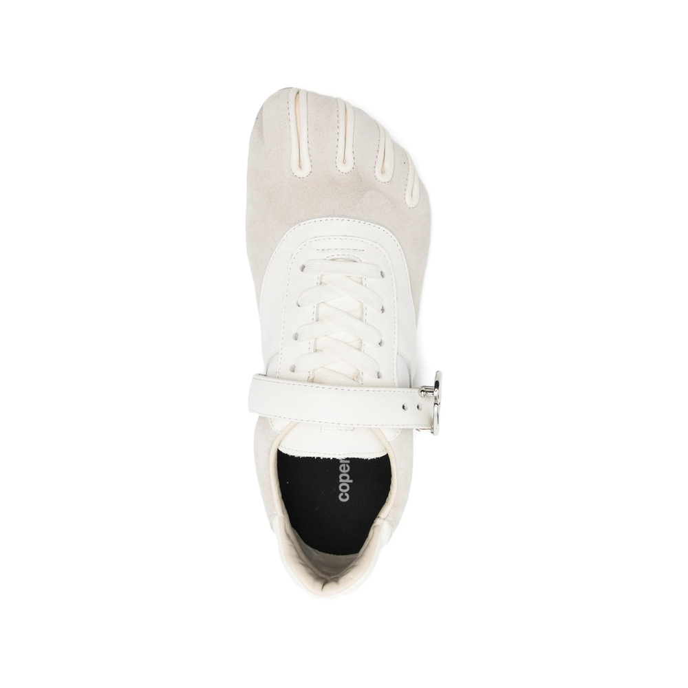 5T Sneakers