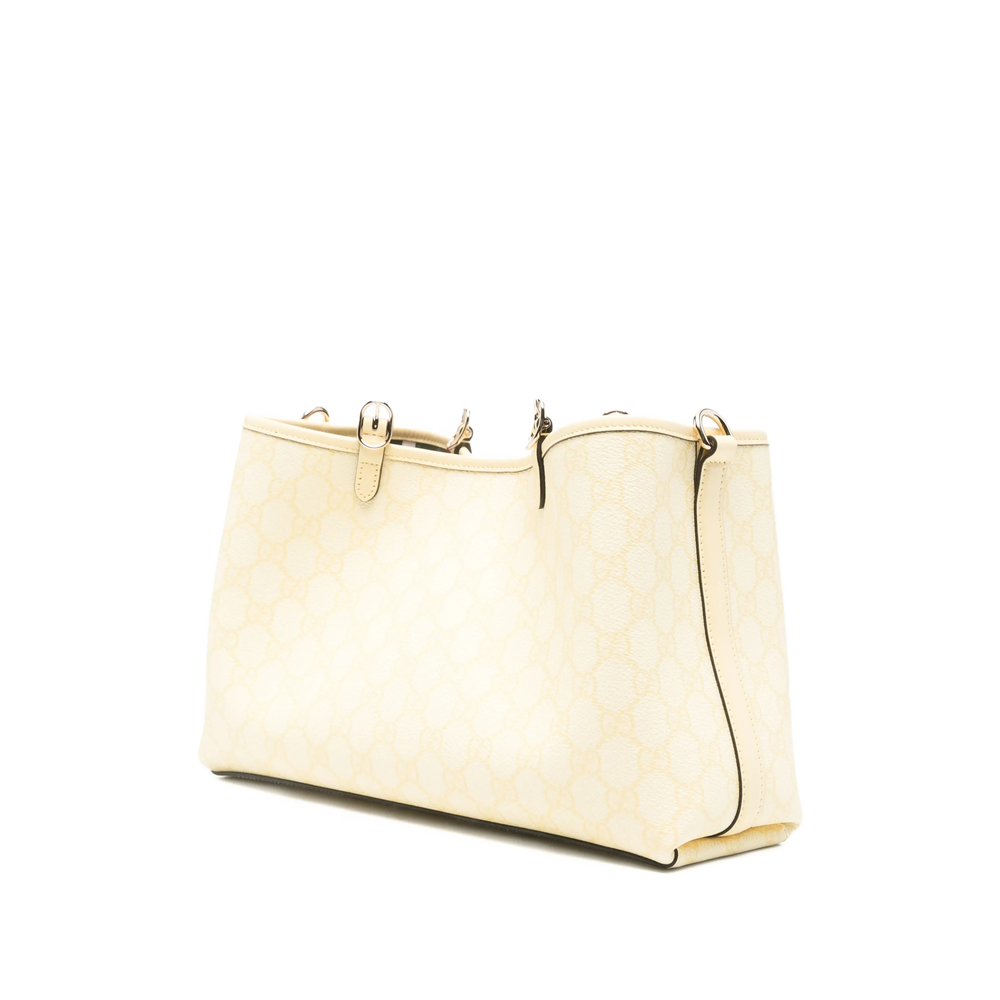 GG Emblem Medium Tote Bag