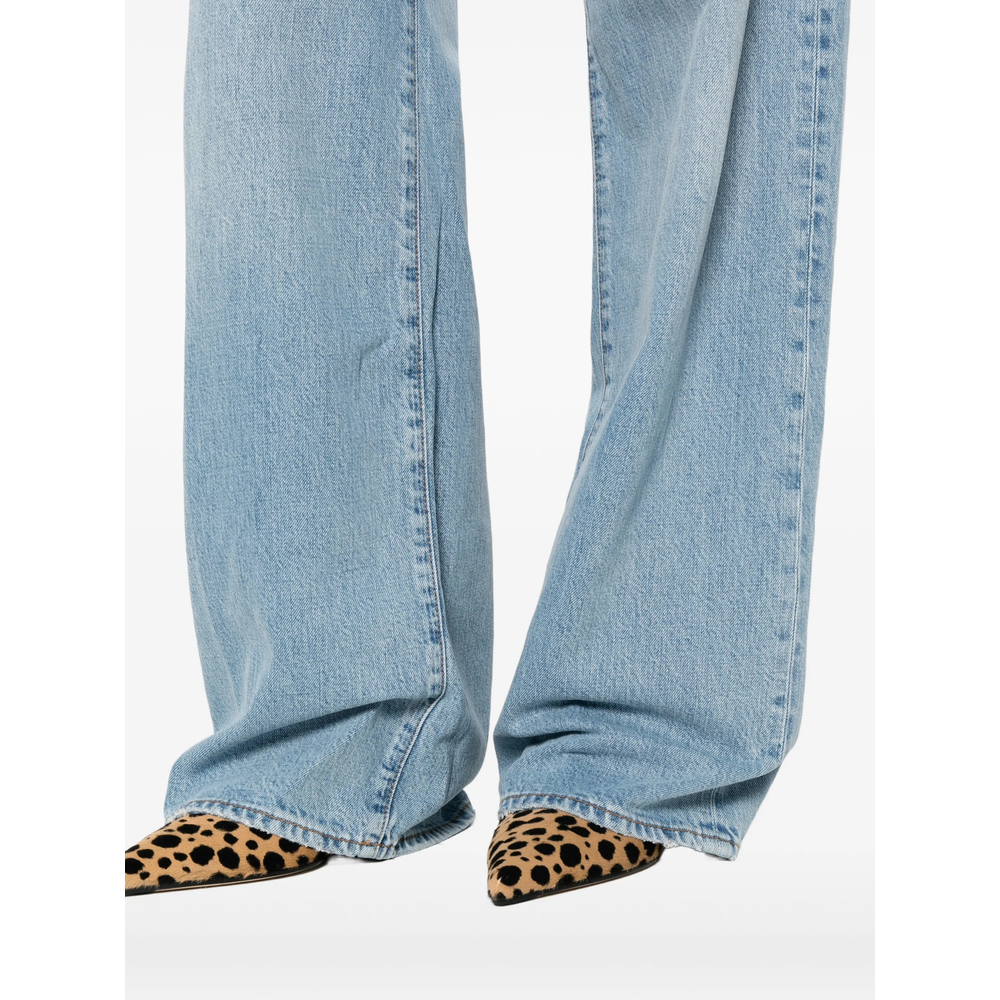 Off Duty Stroll Denim Straight Jeans