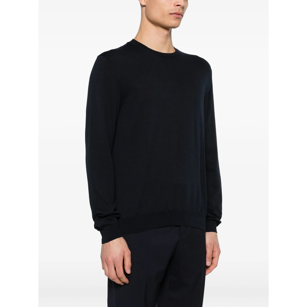 Long-Sleeve Crew Neck T-Shirt