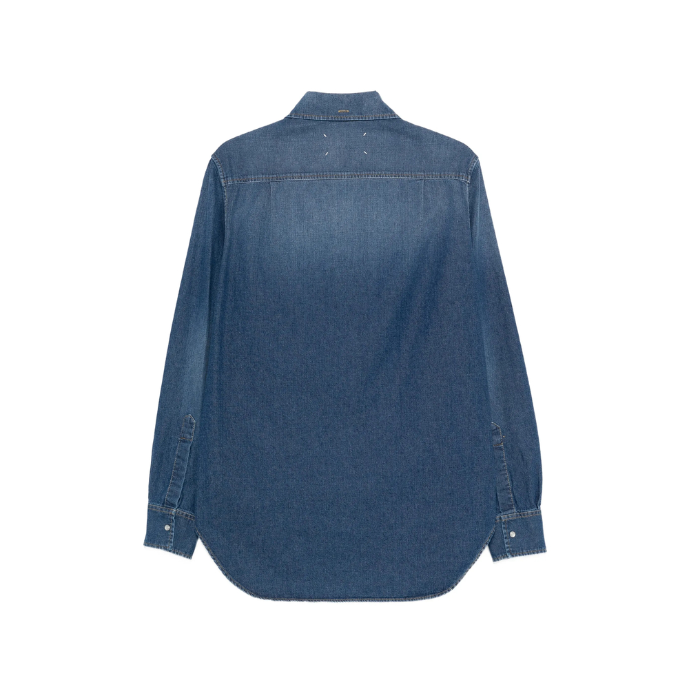Buttoned Long-Sleeve Shirt