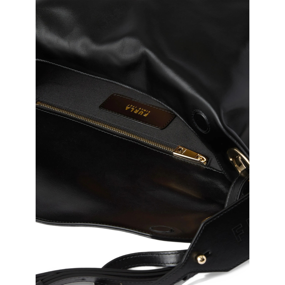 Ginevra Shoulder Bag